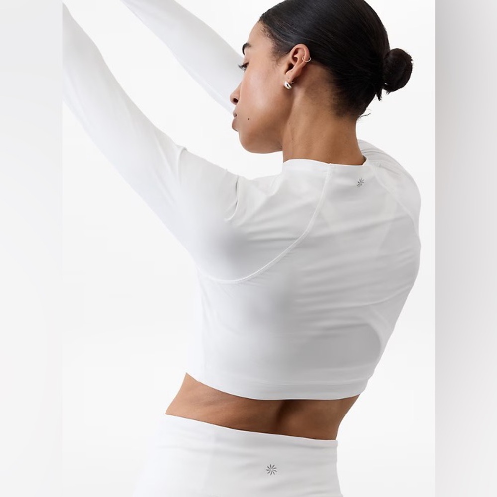 Athleta White Long Sleeve Crop Top - Picture 2 of 11